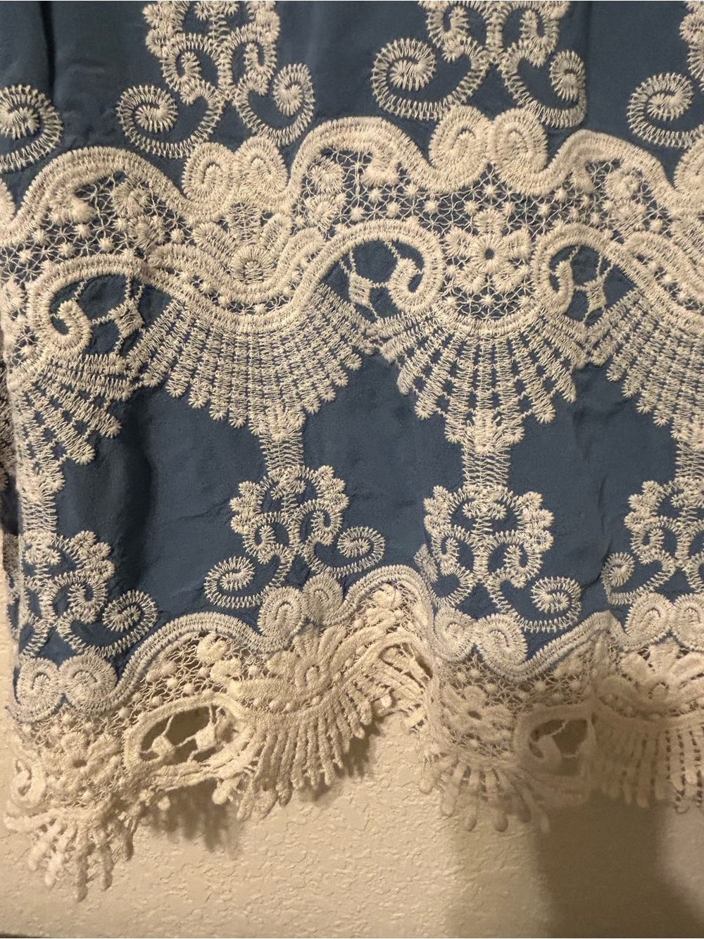 NorthStyle Blue & White Embroidered Lace Trim Bohemian Top - Women's Size L - Picture 6 of 11